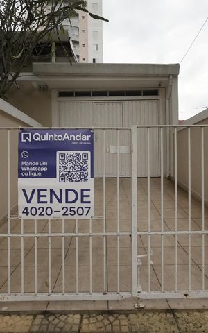 Casa à venda com 296m², 3 quartos e 4 vagasPlaca