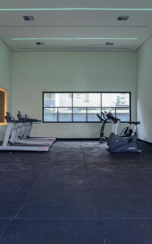 Studio para alugar com 19m², 1 quarto e sem vaga Studio para alugar com 19m², 1 quarto e sem vagaÁrea comum - Academia