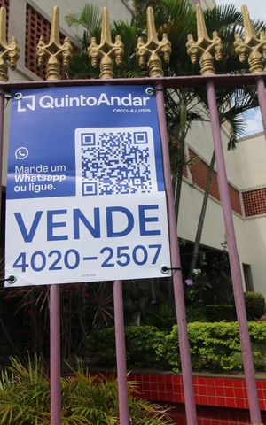 Apartamento à venda com 77m², 2 quartos e 1 vagaPlaca