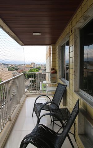 Apartamento à venda com 77m², 2 quartos e 1 vagaVaranda