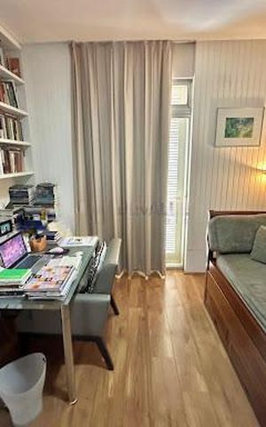 Apartamento à venda com 300m², 5 quartos e 3 vagas