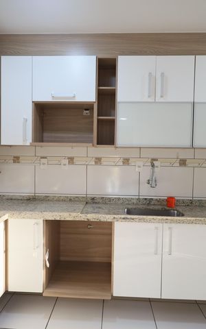 Apartamento à venda com 90m², 3 quartos e 2 vagasCozinha e Área de Serviço