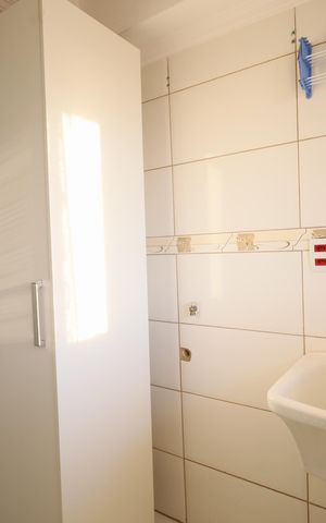 Apartamento à venda com 90m², 3 quartos e 2 vagasCozinha e Área de Serviço