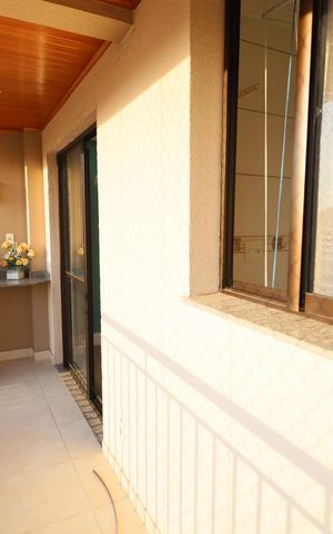 Apartamento à venda com 90m², 3 quartos e 2 vagasSala