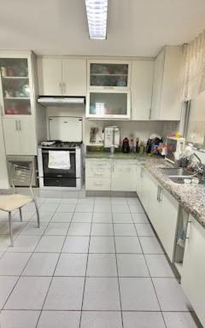 Apartamento à venda com 361m², 4 quartos e 1 vaga
