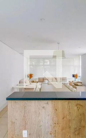 Apartamento para alugar com 136m², 2 quartos e 3 vagas Apartamento para alugar com 136m², 2 quartos e 3 vagasÁrea comum - Salão de festas