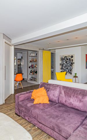 Apartamento para alugar com 136m², 2 quartos e 3 vagas Apartamento para alugar com 136m², 2 quartos e 3 vagasSala