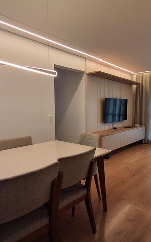 Apartamento à venda com 82m², 3 quartos e 2 vagas Apartamento à venda com 82m², 3 quartos e 2 vagasSala