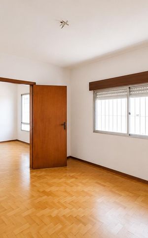 Apartamento para alugar com 228m², 3 quartos e sem vagaQuarto