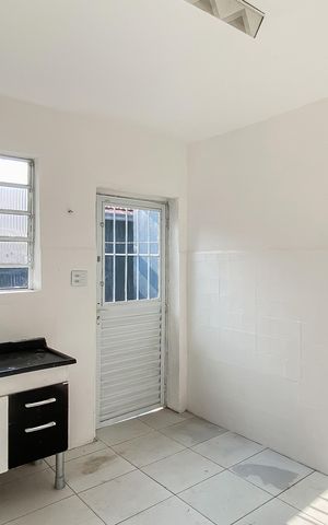 Casa para alugar com 130m², 1 quarto e 1 vaga Casa para alugar com 130m², 1 quarto e 1 vagaCozinha