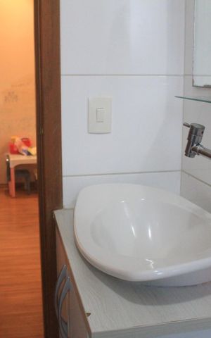 Apartamento à venda com 65m², 2 quartos e 1 vagaBanheiro Social