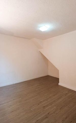 Casa para alugar com 60m², 2 quartos e 1 vagaQuarto 1