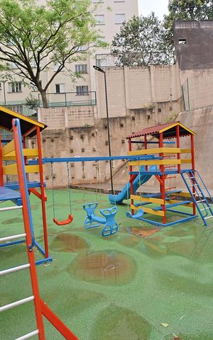 Apartamento para alugar com 42m², 2 quartos e sem vagaÁrea comum - Playground
