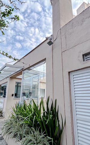 Apartamento para alugar com 46m², 2 quartos e 1 vagaFachada com Plaquinha