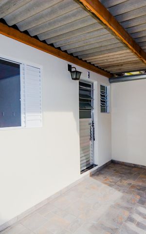 Casa para alugar com 37m², 1 quarto e sem vagaÁrea de Serviço
