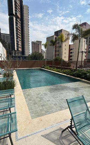 Apartamento à venda com 166m², 3 quartos e 3 vagas Apartamento à venda com 166m², 3 quartos e 3 vagasPiscina