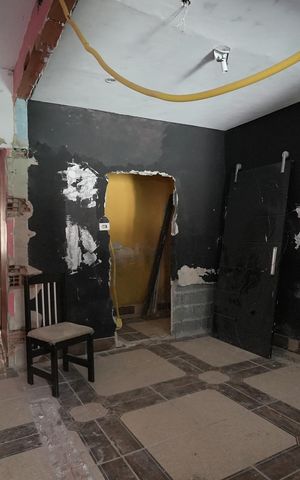 Casa à venda com 300m², 1 quarto e 1 vagaSala