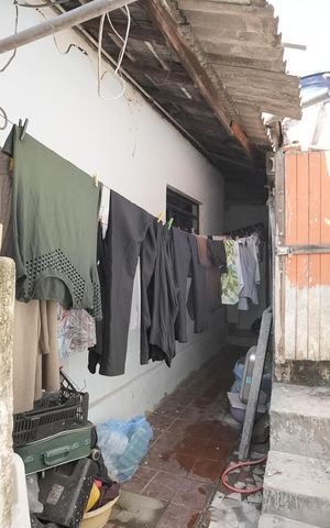 Casa à venda com 300m², 1 quarto e 1 vagaQuintal