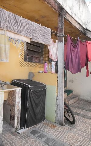 Casa à venda com 300m², 1 quarto e 1 vagaQuintal