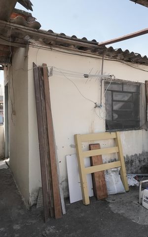 Casa à venda com 300m², 1 quarto e 1 vagaQuintal