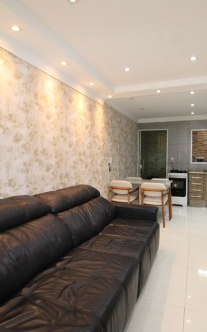 Casa à venda com 73m², 2 quartos e 1 vagaSala/Cozinha