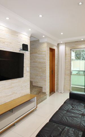 Casa à venda com 73m², 2 quartos e 1 vagaSala/Cozinha