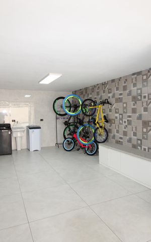 Casa à venda com 73m², 2 quartos e 1 vagaGaragem