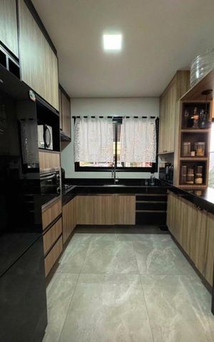 Casa de condomínio à venda com 105m², 3 quartos e 2 vagas Casa de condomínio à venda com 105m², 3 quartos e 2 vagasCozinha