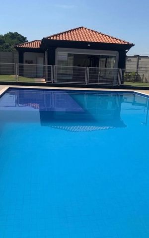 Casa de condomínio à venda com 105m², 3 quartos e 2 vagas Casa de condomínio à venda com 105m², 3 quartos e 2 vagasÁrea externa