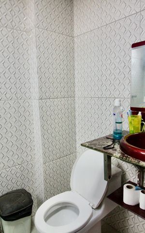 Casa para alugar com 80m², 2 quartos e sem vagaBanheiro