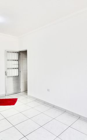 Casa para alugar com 80m², 1 quarto e sem vaga Casa para alugar com 80m², 1 quarto e sem vagaSala