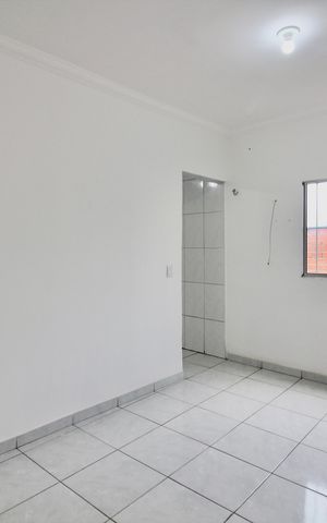 Casa para alugar com 80m², 1 quarto e sem vaga Casa para alugar com 80m², 1 quarto e sem vagaSala