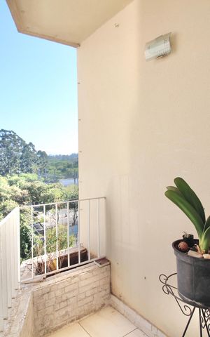 Apartamento à venda com 60m², 2 quartos e 1 vaga Apartamento à venda com 60m², 2 quartos e 1 vagaVaranda