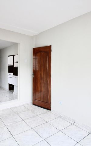 Casa para alugar com 50m², 1 quarto e sem vaga Casa para alugar com 50m², 1 quarto e sem vagaSala