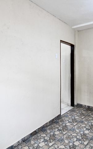 Casa para alugar com 50m², 1 quarto e sem vaga Casa para alugar com 50m², 1 quarto e sem vagaÁrea de Serviço
