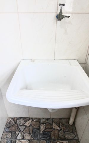 Casa para alugar com 50m², 1 quarto e sem vaga Casa para alugar com 50m², 1 quarto e sem vagaÁrea de Serviço