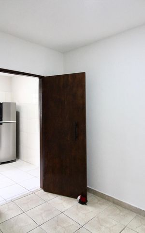 Casa para alugar com 50m², 1 quarto e sem vaga Casa para alugar com 50m², 1 quarto e sem vagaQuarto 1