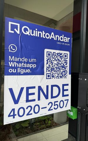Studio à venda com 25m², 1 quarto e sem vaga Studio à venda com 25m², 1 quarto e sem vagaPlaca