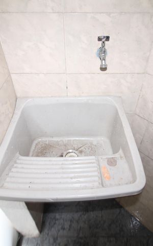 Casa para alugar com 36m², 1 quarto e sem vagaBanheiro / Área de Serviço