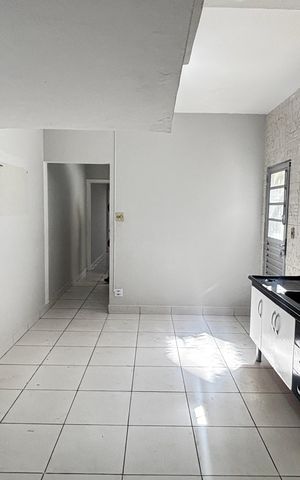 Casa para alugar com 100m², 1 quarto e 1 vagaCozinha