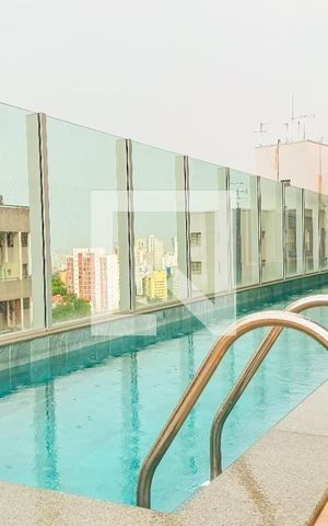 Apartamento à venda com 33m², 1 quarto e 1 vaga Apartamento à venda com 33m², 1 quarto e 1 vagaPiscina
