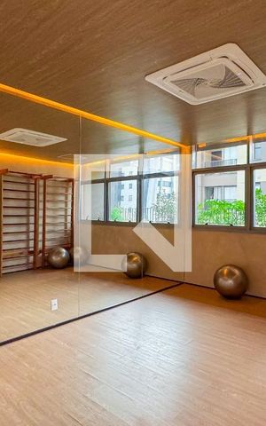 Apartamento à venda com 33m², 1 quarto e 1 vaga Apartamento à venda com 33m², 1 quarto e 1 vagaAcademia