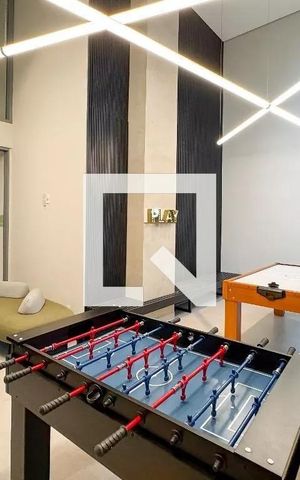 Apartamento à venda com 33m², 1 quarto e 1 vaga Apartamento à venda com 33m², 1 quarto e 1 vagaSala de jogos