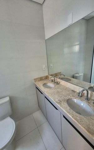 Apartamento à venda com 103m², 3 quartos e 2 vagas Apartamento à venda com 103m², 3 quartos e 2 vagasBanheiro