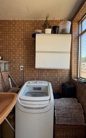 Apartamento à venda com 75m², 2 quartos e 1 vagaÁrea de serviço 