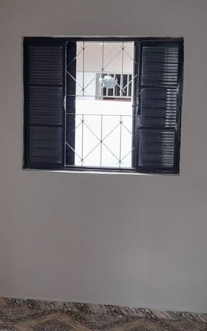 Casa à venda com 131m², 2 quartos e 3 vagas Casa à venda com 131m², 2 quartos e 3 vagasQuarto