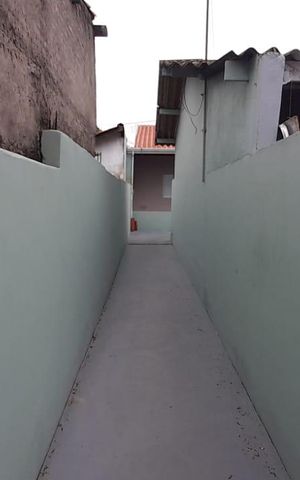 Casa à venda com 131m², 2 quartos e 3 vagas Casa à venda com 131m², 2 quartos e 3 vagasÁrea externa