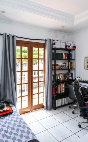 Casa à venda com 150m², 3 quartos e 2 vagasQuarto 3