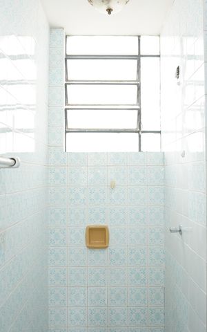 Apartamento à venda com 120m², 3 quartos e 1 vaga Apartamento à venda com 120m², 3 quartos e 1 vagaBanheiro da suíte