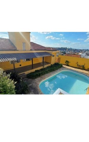 Casa para alugar com 639m², 7 quartos e 5 vagas